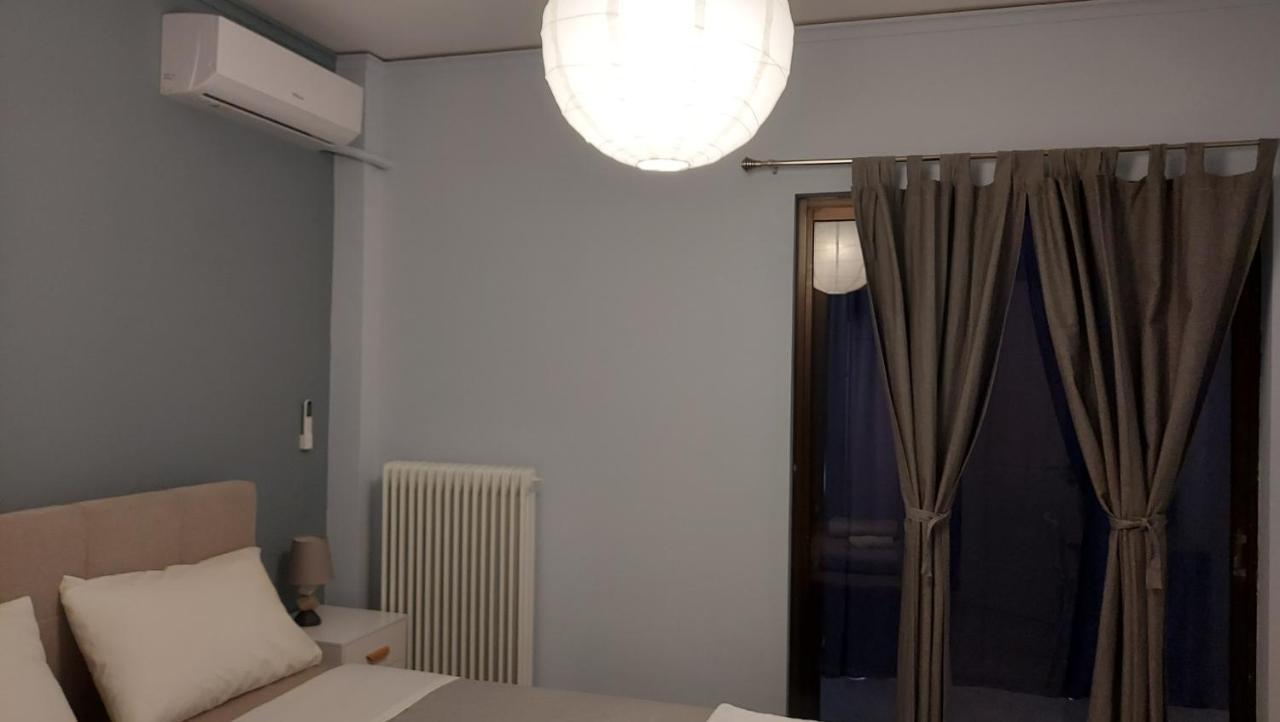 Poseidon Blue Apartamento Loútsa Exterior foto