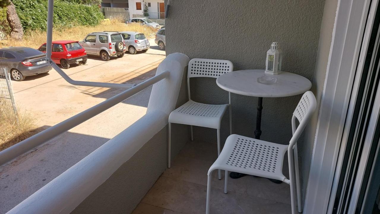 Poseidon Blue Apartamento Loútsa Exterior foto